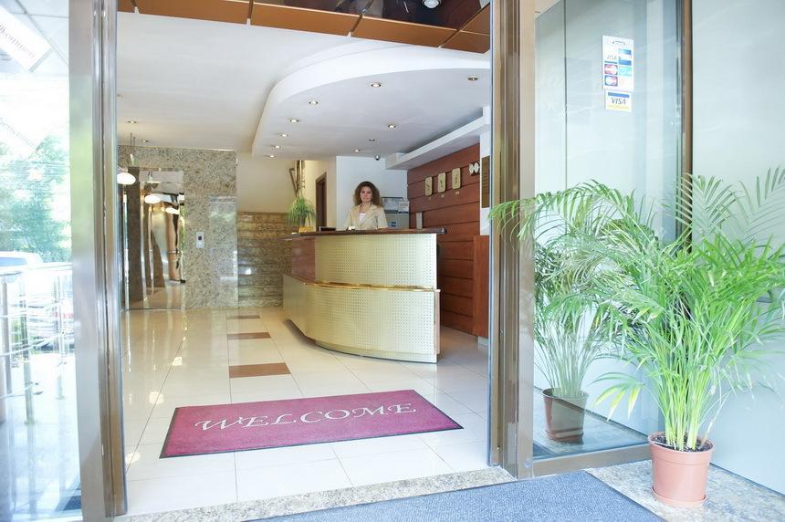 Samaa Hotel Bucareste Exterior foto